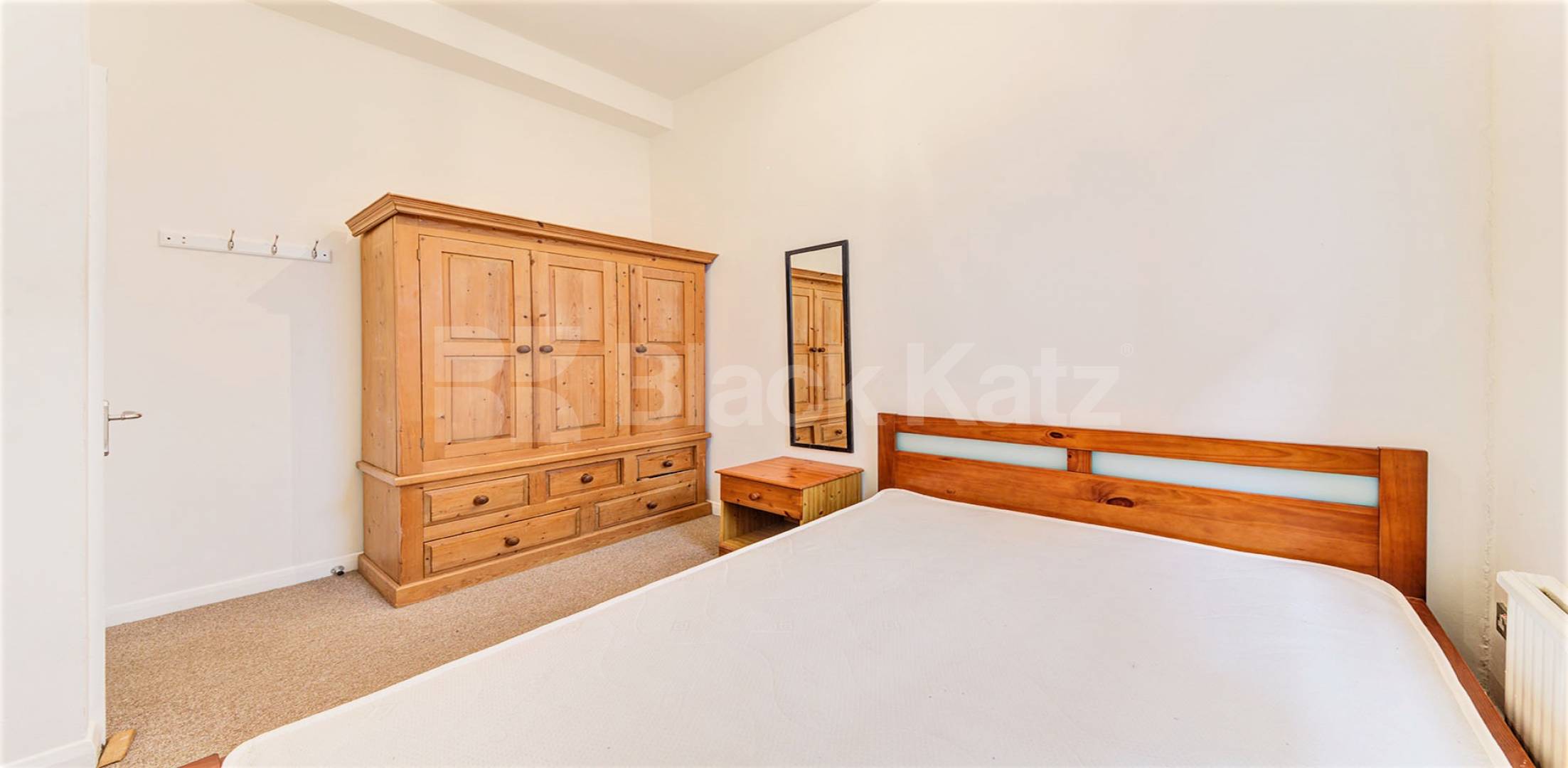 Amazing Split Level Apartment Dennington Park Road, West Hampstead